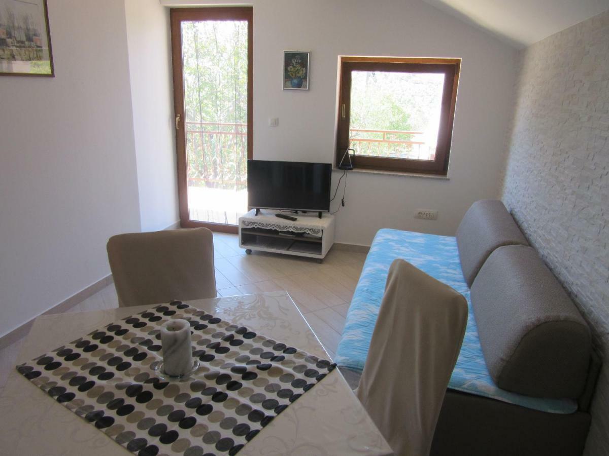 קרלובג Apartmani Gracijela מראה חיצוני תמונה